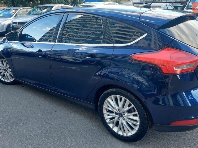 Синій Форд Фокус, об'ємом двигуна 2 л та пробігом 102 тис. км за 10500 $, фото 4 на Automoto.ua