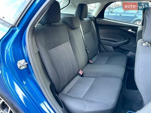 Синий Форд Фокус, объемом двигателя 2 л и пробегом 144 тыс. км за 8900 $, фото 37 на Automoto.ua