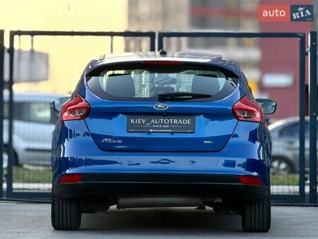 Синий Форд Фокус, объемом двигателя 2 л и пробегом 144 тыс. км за 8900 $, фото 12 на Automoto.ua