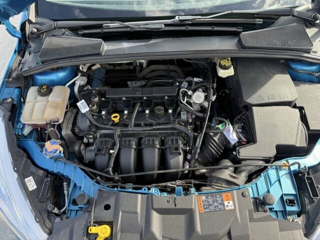 Синій Форд Фокус, об'ємом двигуна 2 л та пробігом 104 тис. км за 8978 $, фото 3 на Automoto.ua