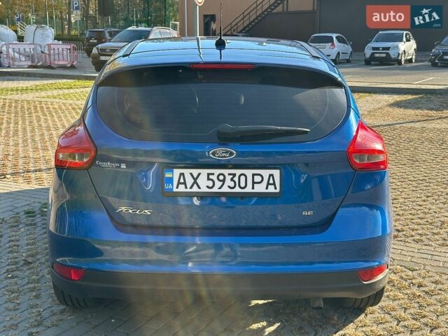 Синий Форд Фокус, объемом двигателя 2 л и пробегом 123 тыс. км за 8850 $, фото 4 на Automoto.ua