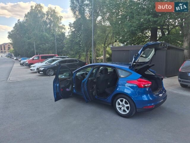 Синий Форд Фокус, объемом двигателя 2 л и пробегом 130 тыс. км за 8900 $, фото 24 на Automoto.ua