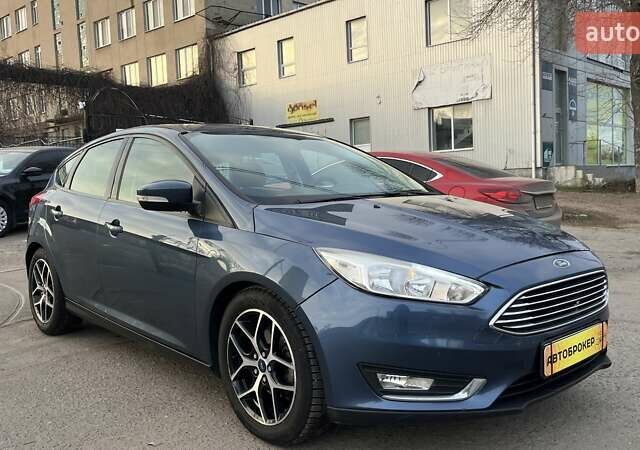 Синий Форд Фокус, объемом двигателя 2 л и пробегом 114 тыс. км за 9700 $, фото 1 на Automoto.ua