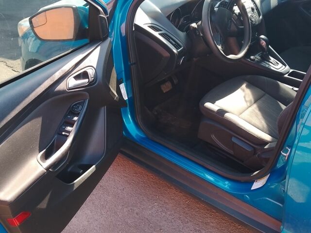 Синий Форд Фокус, объемом двигателя 2 л и пробегом 140 тыс. км за 8000 $, фото 3 на Automoto.ua