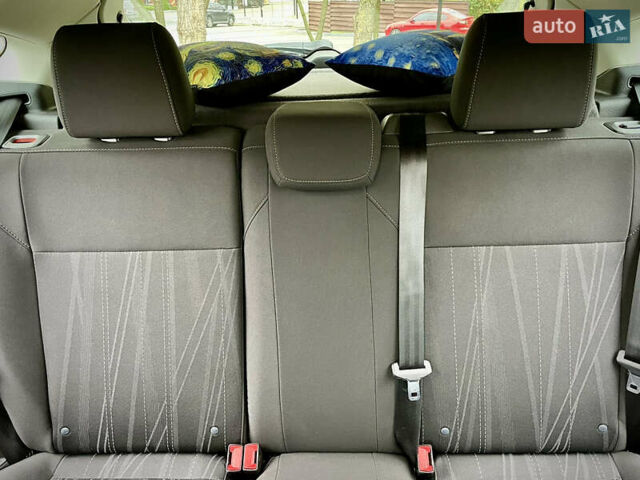 Синий Форд Фокус, объемом двигателя 2 л и пробегом 57 тыс. км за 11200 $, фото 66 на Automoto.ua