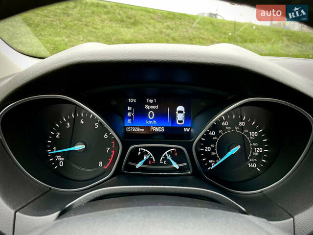 Синий Форд Фокус, объемом двигателя 2 л и пробегом 57 тыс. км за 11200 $, фото 40 на Automoto.ua