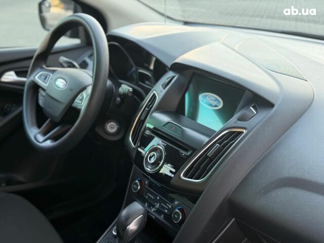 Синий Форд Фокус, объемом двигателя 2 л и пробегом 102 тыс. км за 9990 $, фото 13 на Automoto.ua