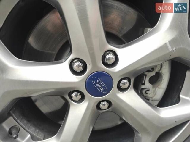 Синій Форд Фокус, об'ємом двигуна 2 л та пробігом 85 тис. км за 11500 $, фото 4 на Automoto.ua