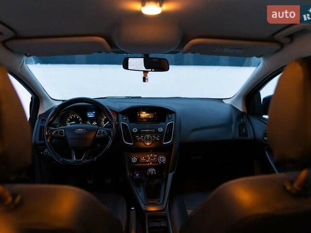 Синий Форд Фокус, объемом двигателя 1.6 л и пробегом 202 тыс. км за 8200 $, фото 17 на Automoto.ua