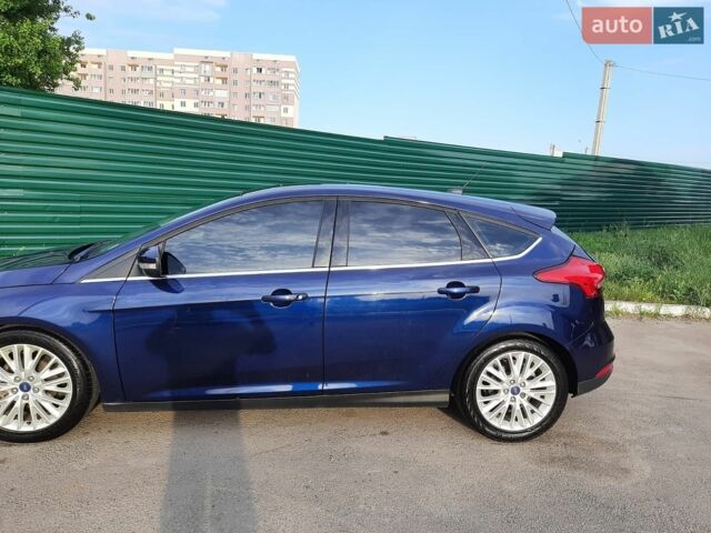Синій Форд Фокус, об'ємом двигуна 2 л та пробігом 102 тис. км за 10500 $, фото 5 на Automoto.ua