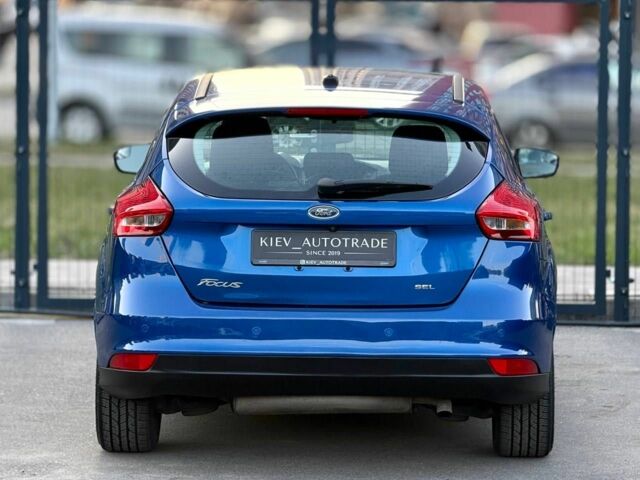 Синій Форд Фокус, об'ємом двигуна 2 л та пробігом 144 тис. км за 8900 $, фото 7 на Automoto.ua