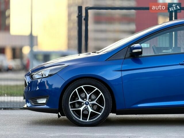 Синий Форд Фокус, объемом двигателя 2 л и пробегом 144 тыс. км за 8900 $, фото 8 на Automoto.ua