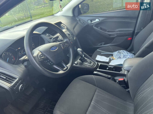 Синій Форд Фокус, об'ємом двигуна 2 л та пробігом 45 тис. км за 9000 $, фото 3 на Automoto.ua