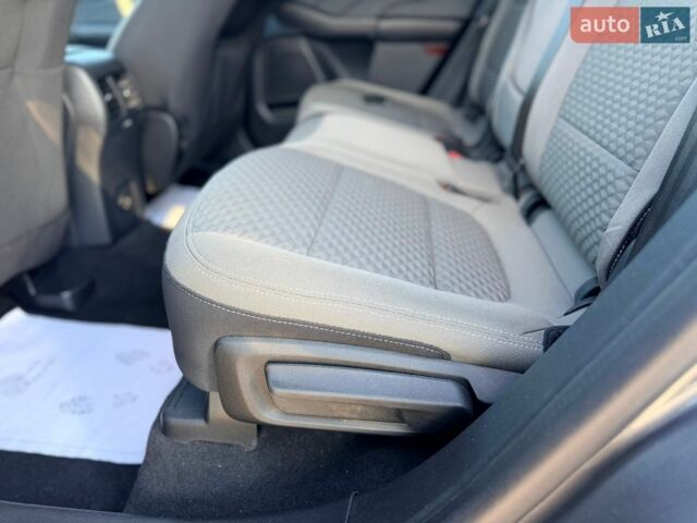Синий Форд Фокус, объемом двигателя 2 л и пробегом 115 тыс. км за 8600 $, фото 19 на Automoto.ua