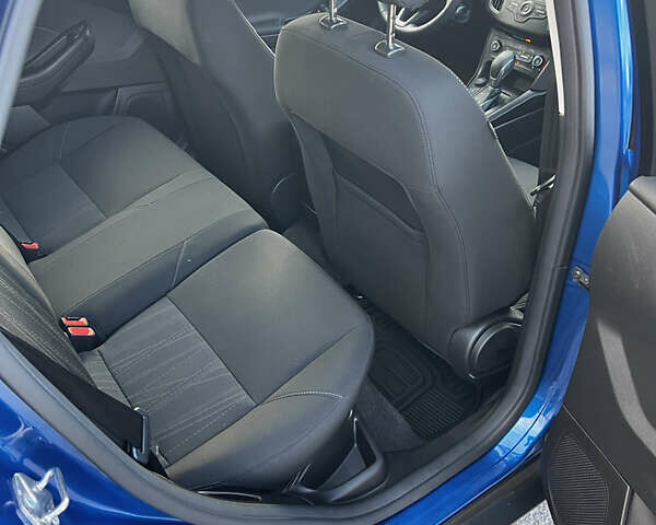 Синий Форд Фокус, объемом двигателя 2 л и пробегом 89 тыс. км за 9900 $, фото 13 на Automoto.ua