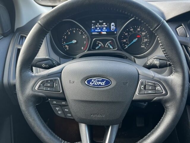 Синій Форд Фокус, об'ємом двигуна 2 л та пробігом 88 тис. км за 9300 $, фото 14 на Automoto.ua