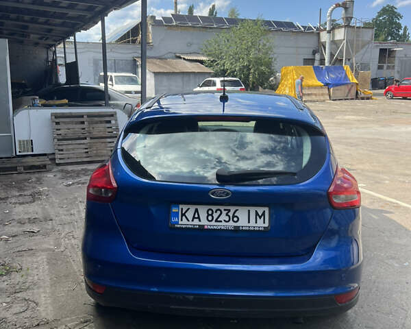 Синий Форд Фокус, объемом двигателя 2 л и пробегом 122 тыс. км за 12020 $, фото 3 на Automoto.ua