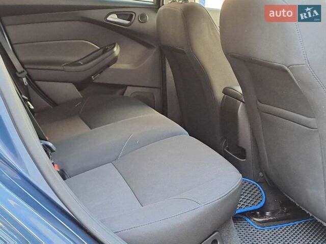 Синий Форд Фокус, объемом двигателя 2 л и пробегом 90 тыс. км за 11190 $, фото 21 на Automoto.ua