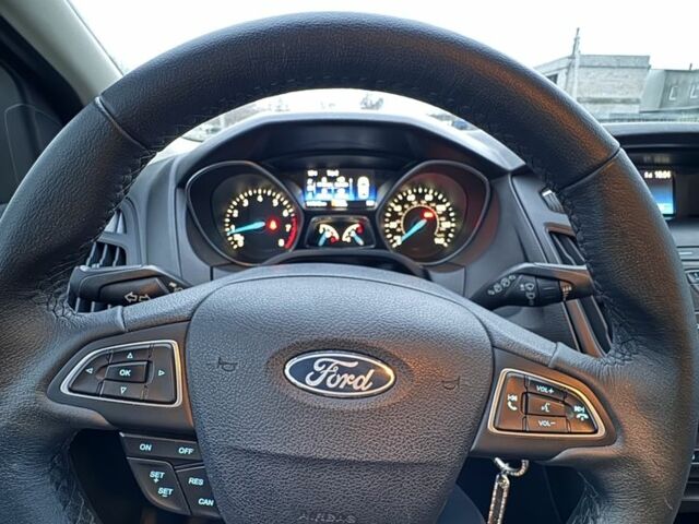 Синій Форд Фокус, об'ємом двигуна 2 л та пробігом 117 тис. км за 10200 $, фото 10 на Automoto.ua