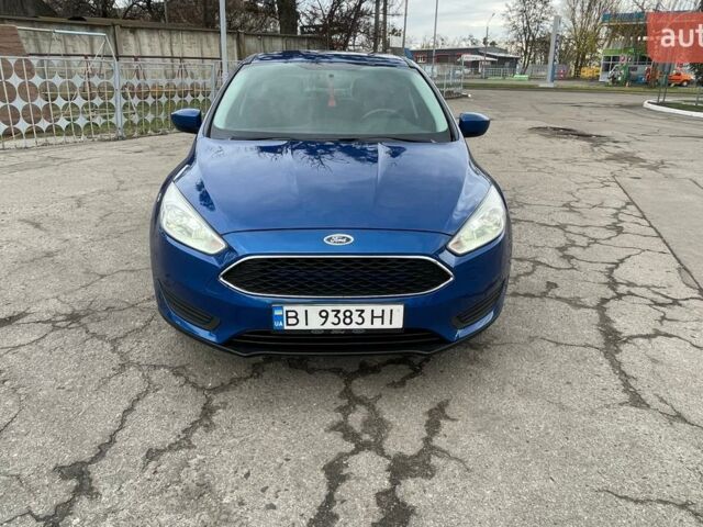 Синій Форд Фокус, об'ємом двигуна 2 л та пробігом 124 тис. км за 8000 $, фото 2 на Automoto.ua