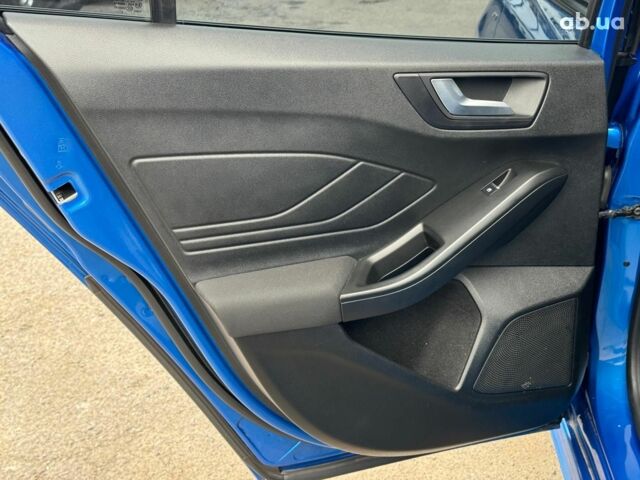 Синий Форд Фокус, объемом двигателя 1.5 л и пробегом 116 тыс. км за 15240 $, фото 17 на Automoto.ua