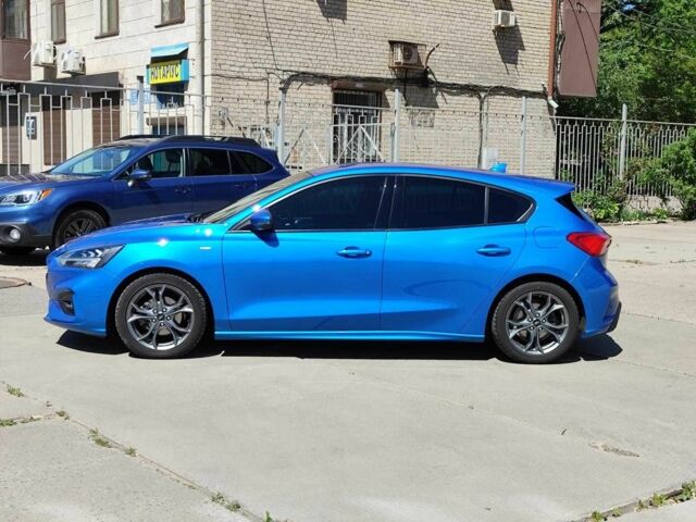 Синій Форд Фокус, об'ємом двигуна 0.15 л та пробігом 100 тис. км за 15390 $, фото 3 на Automoto.ua