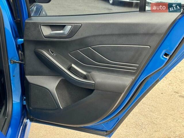 Синий Форд Фокус, объемом двигателя 1.5 л и пробегом 116 тыс. км за 15240 $, фото 21 на Automoto.ua