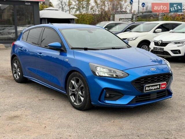 Синий Форд Фокус, объемом двигателя 1.5 л и пробегом 116 тыс. км за 15240 $, фото 2 на Automoto.ua