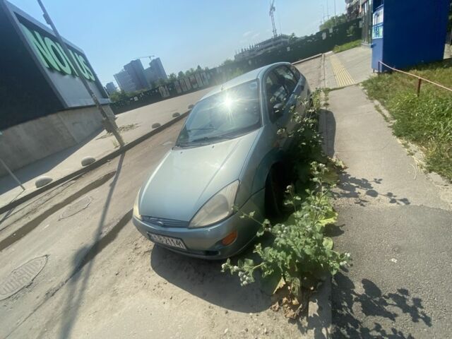 Форд Фокус 1998 в Киеве на Automoto.ua Синий Форд Фокус, объемом двигателя 0 л и пробегом 300 тыс. км за 1000 $, фото 3 на Automoto.ua