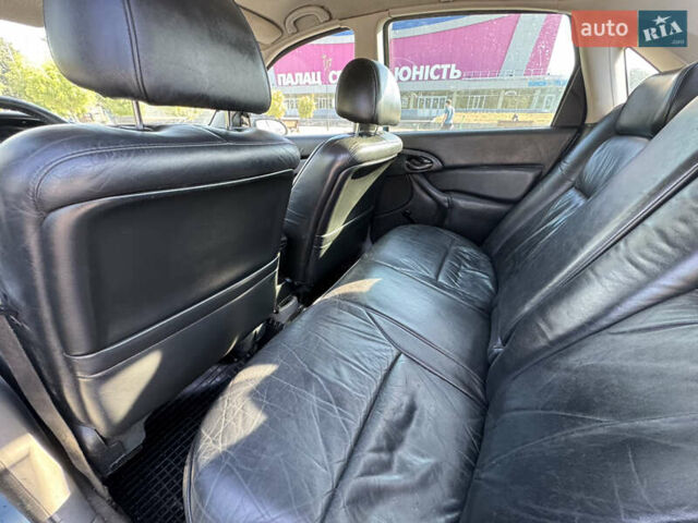 Синий Форд Фокус, объемом двигателя 2 л и пробегом 174 тыс. км за 3100 $, фото 12 на Automoto.ua