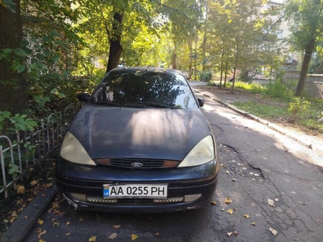 Синій Форд Фокус, об'ємом двигуна 2 л та пробігом 380 тис. км за 935 $, фото 1 на Automoto.ua