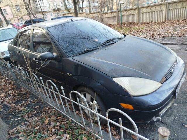 Синій Форд Фокус, об'ємом двигуна 2 л та пробігом 380 тис. км за 935 $, фото 4 на Automoto.ua