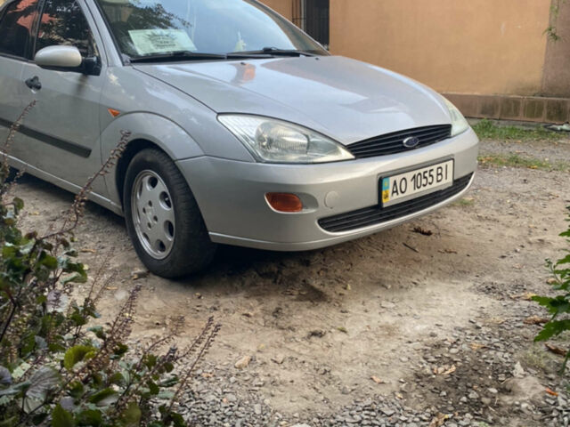 Синій Форд Фокус, об'ємом двигуна 2 л та пробігом 197 тис. км за 3000 $, фото 1 на Automoto.ua