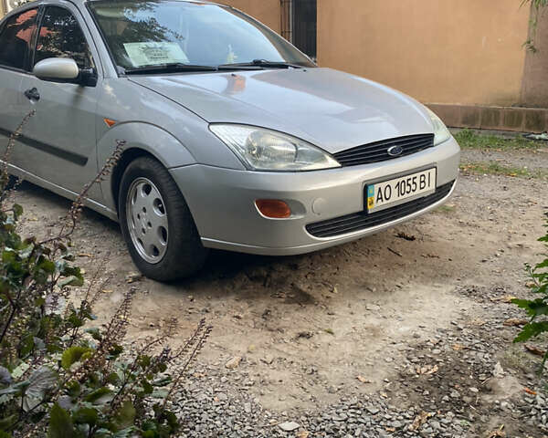 Синий Форд Фокус, объемом двигателя 2 л и пробегом 197 тыс. км за 3000 $, фото 2 на Automoto.ua
