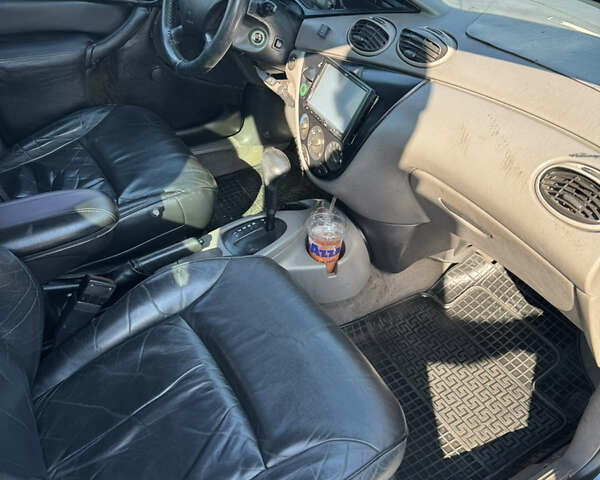 Синий Форд Фокус, объемом двигателя 2 л и пробегом 174 тыс. км за 3100 $, фото 11 на Automoto.ua