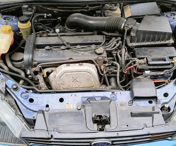 Синий Форд Фокус, объемом двигателя 2 л и пробегом 250 тыс. км за 3500 $, фото 6 на Automoto.ua