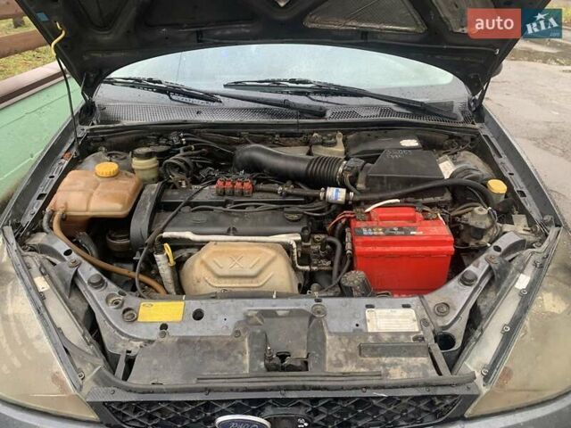 Синій Форд Фокус, об'ємом двигуна 1.8 л та пробігом 345 тис. км за 3000 $, фото 12 на Automoto.ua