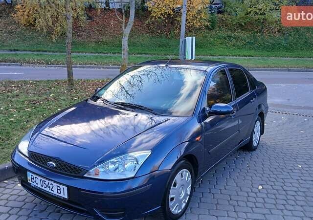 Синій Форд Фокус, об'ємом двигуна 1.8 л та пробігом 344 тис. км за 2500 $, фото 2 на Automoto.ua
