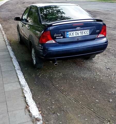 Синий Форд Фокус, объемом двигателя 2 л и пробегом 175 тыс. км за 2975 $, фото 3 на Automoto.ua