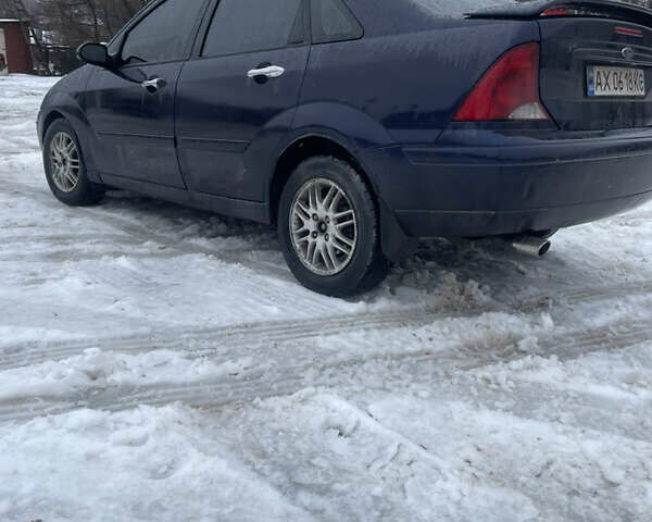 Синий Форд Фокус, объемом двигателя 2 л и пробегом 220 тыс. км за 3000 $, фото 2 на Automoto.ua