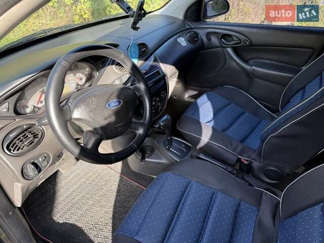 Синий Форд Фокус, объемом двигателя 2 л и пробегом 373 тыс. км за 3000 $, фото 6 на Automoto.ua