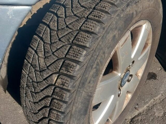 Синій Форд Фокус, об'ємом двигуна 1.6 л та пробігом 330 тис. км за 3500 $, фото 4 на Automoto.ua