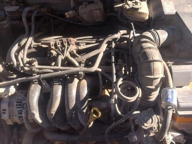 Синій Форд Фокус, об'ємом двигуна 1.6 л та пробігом 330 тис. км за 3500 $, фото 3 на Automoto.ua