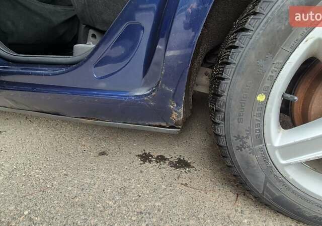 Синій Форд Фокус, об'ємом двигуна 1.6 л та пробігом 197 тис. км за 4800 $, фото 10 на Automoto.ua