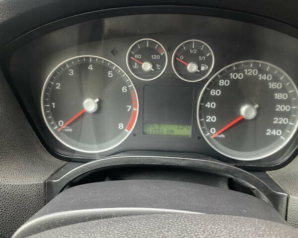 Синий Форд Фокус, объемом двигателя 1.6 л и пробегом 214 тыс. км за 3800 $, фото 17 на Automoto.ua