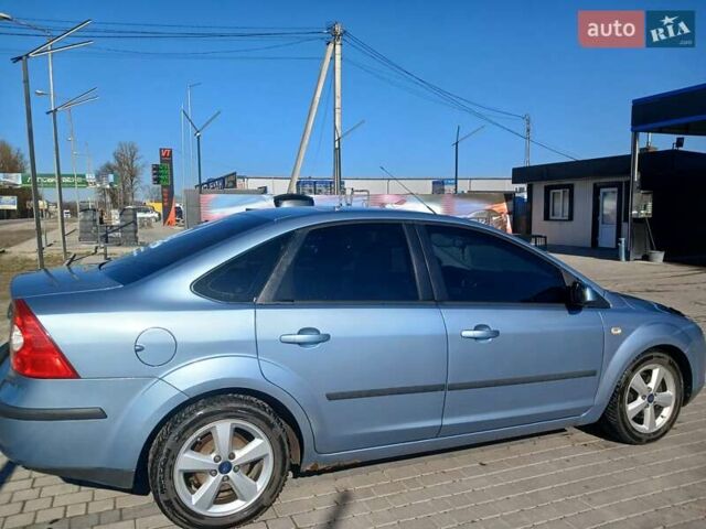 Синий Форд Фокус, объемом двигателя 1.6 л и пробегом 243 тыс. км за 4000 $, фото 9 на Automoto.ua