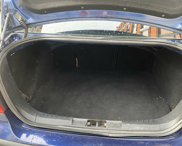 Синий Форд Фокус, объемом двигателя 1.6 л и пробегом 214 тыс. км за 3800 $, фото 15 на Automoto.ua