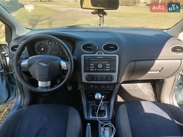 Синий Форд Фокус, объемом двигателя 1.6 л и пробегом 243 тыс. км за 4000 $, фото 10 на Automoto.ua