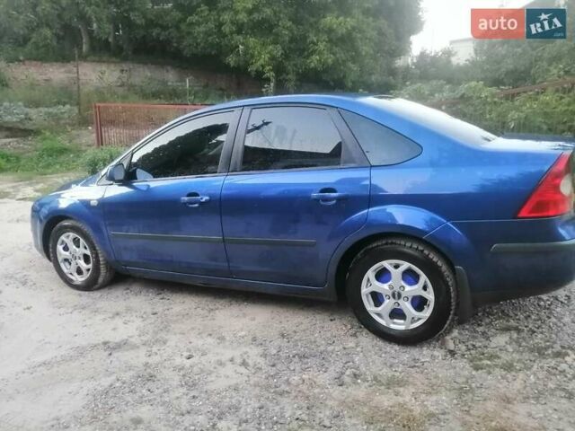 Синий Форд Фокус, объемом двигателя 1.6 л и пробегом 400 тыс. км за 4200 $, фото 6 на Automoto.ua