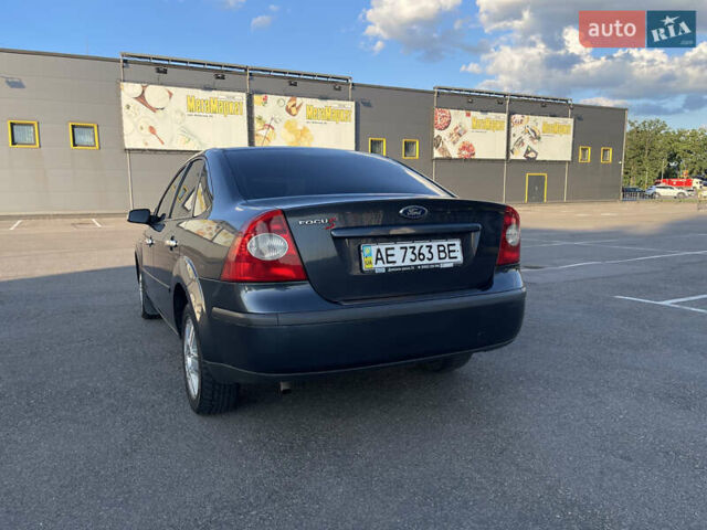 Форд Фокус 2006 в Киеве на Automoto.ua Синий Форд Фокус, объемом двигателя 2 л и пробегом 296 тыс. км за 4200 $, фото 16 на Automoto.ua